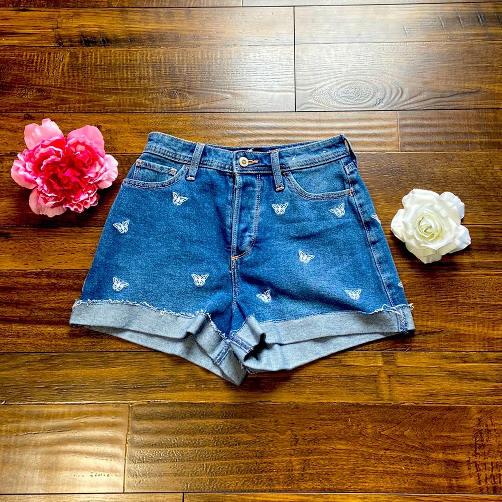 Butterfly jean shorts